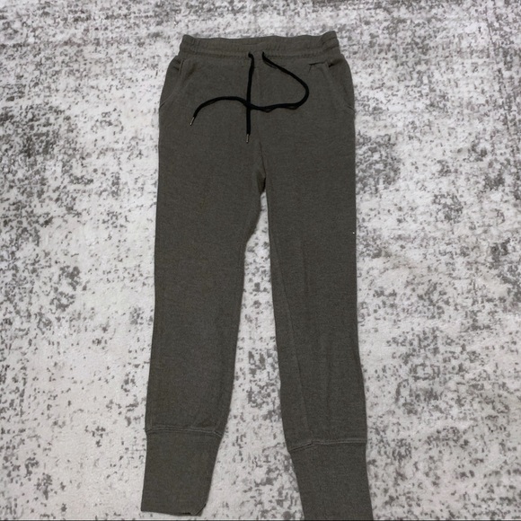Aritzia Pants - ARITZIA WILFRED FREE olive joggers